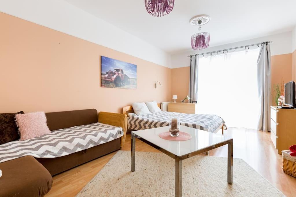Acacia City Center Apartment 布达佩斯 外观 照片