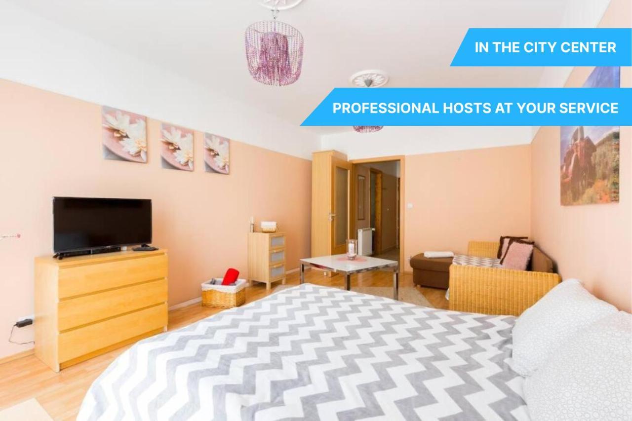 Acacia City Center Apartment 布达佩斯 外观 照片